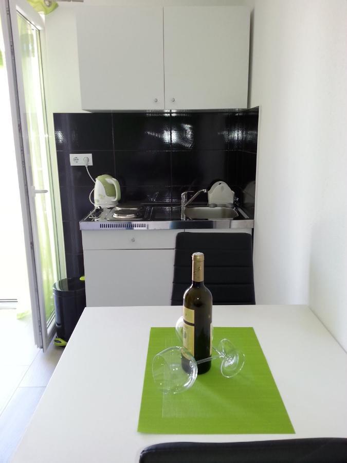 マカルスカGrey Houseアパートメント エクステリア 写真